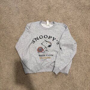 Snoopy Tennis Sweatshirt - Color: G